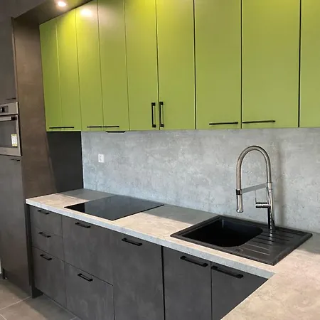Arnyas Apartman Διαμέρισμα Balatonalmádi