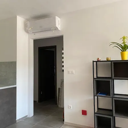Διαμέρισμα Arnyas Apartman *